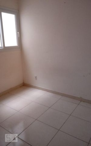 Apartamento para alugar com 100m², 3 quartos e 1 vaga Apartamento para alugar com 100m², 3 quartos e 1 vagaQuarto