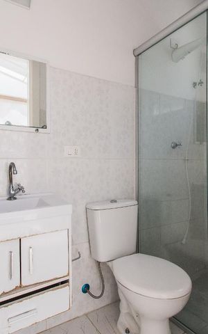 Casa para alugar com 130m², 3 quartos e sem vagaBanheiro de Serviço