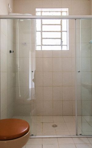 Casa para alugar com 130m², 3 quartos e sem vagaBanheiro