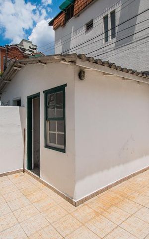 Casa para alugar com 130m², 3 quartos e sem vagaÁrea de Serviço