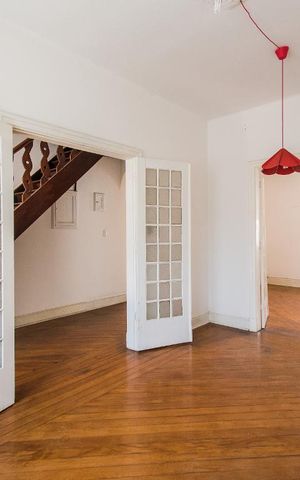 Casa para alugar com 130m², 3 quartos e sem vagaSala