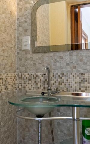 Casa à venda com 210m², 3 quartos e 2 vagas1o. Andar - Lavabo