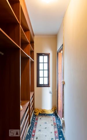 Casa à venda com 210m², 3 quartos e 2 vagas2o. Andar - Quarto 3 - Suíte/ Closet
