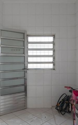Casa à venda com 210m², 3 quartos e 2 vagas1o. Andar - Área de serviço