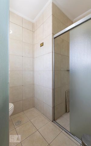 Casa à venda com 210m², 3 quartos e 2 vagas2o. Andar - Quarto 3 - Suíte/ Banheiro