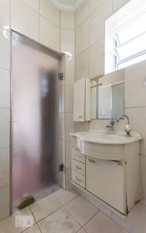 Casa à venda com 210m², 3 quartos e 2 vagas2o. Andar - Quarto 3 - Suíte/ Banheiro