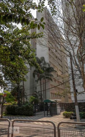 Apartamento à venda com 101m², 2 quartos e 1 vagaFachada