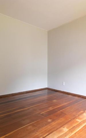 Casa para alugar com 650m², 4 quartos e 8 vagas Casa para alugar com 650m², 4 quartos e 8 vagasSuíte 03