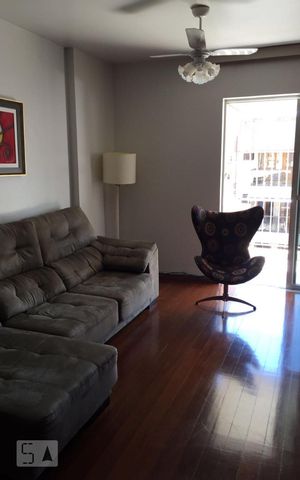 Apartamento à venda com 110m², 3 quartos e 2 vagas Apartamento à venda com 110m², 3 quartos e 2 vagasSala