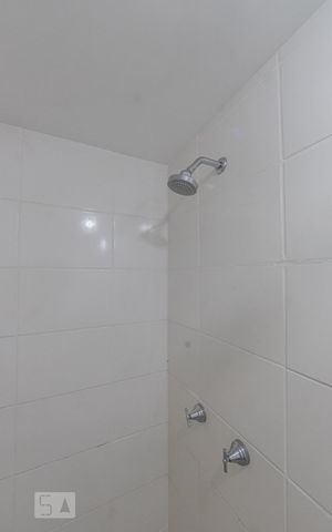 Apartamento à venda com 49m², 2 quartos e 1 vaga Apartamento à venda com 49m², 2 quartos e 1 vagaBanheiro da Suite