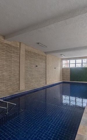 Apartamento à venda com 49m², 2 quartos e 1 vaga Apartamento à venda com 49m², 2 quartos e 1 vagaÁrea comum - Piscina