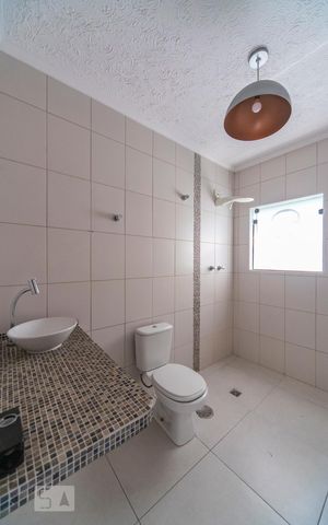 Casa à venda com 225m², 4 quartos e 5 vagas Casa à venda com 225m², 4 quartos e 5 vagasBanheiro do Quarto 3