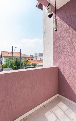 Casa à venda com 225m², 4 quartos e 5 vagas Casa à venda com 225m², 4 quartos e 5 vagasVaranda da Sala