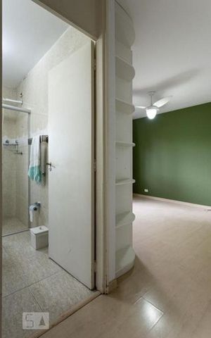 Apartamento à venda com 105m², 2 quartos e 1 vaga Apartamento à venda com 105m², 2 quartos e 1 vagaBanheiro
