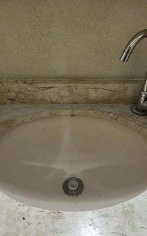 Apartamento à venda com 105m², 2 quartos e 1 vaga Apartamento à venda com 105m², 2 quartos e 1 vagaBanheiro