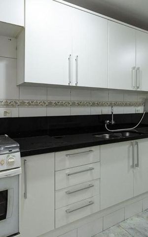 Apartamento à venda com 105m², 2 quartos e 1 vaga Apartamento à venda com 105m², 2 quartos e 1 vagaCozinha