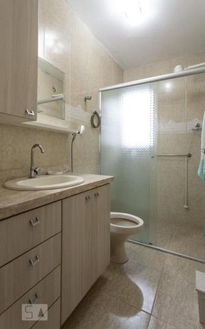Apartamento à venda com 105m², 2 quartos e 1 vaga Apartamento à venda com 105m², 2 quartos e 1 vagaBanheiro