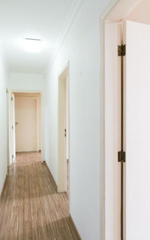 Apartamento para alugar com 168m², 4 quartos e 3 vagasCorredor