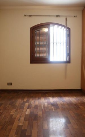 Casa para alugar com 200m², 3 quartos e 4 vagasQuarto 2