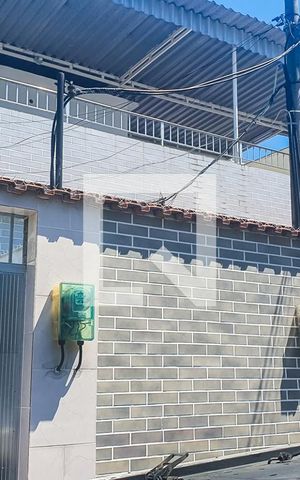 Casa à venda com 159m², 2 quartos e sem vaga Casa à venda com 159m², 2 quartos e sem vagaFachada