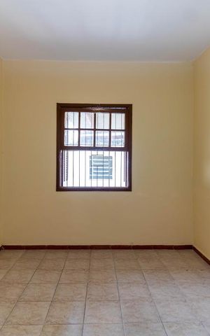 Casa à venda com 100m², 2 quartos e 3 vagas Casa à venda com 100m², 2 quartos e 3 vagasQuarto 2