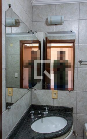 Apartamento para alugar com 50m², 1 quarto e sem vaga Apartamento para alugar com 50m², 1 quarto e sem vagaBANHEIRO DA SUITE