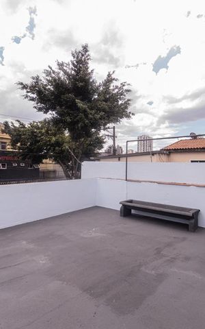 Casa à venda com 248m², 2 quartos e 2 vagasTerraço