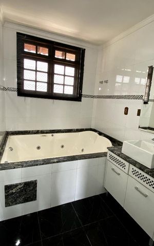 Apartamento à venda com 148m², 2 quartos e 1 vagaBanheiro 3