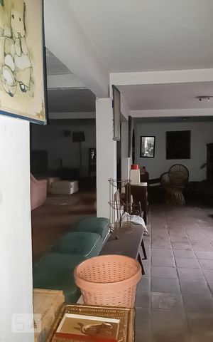 Casa à venda com 726m², 3 quartos e 2 vagas Casa à venda com 726m², 3 quartos e 2 vagasSala 2