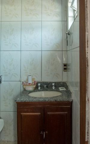Casa à venda com 400m², 6 quartos e 2 vagasBanheiro da Suíte 3