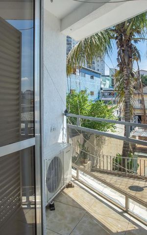 Casa à venda com 400m², 6 quartos e 2 vagasVaranda