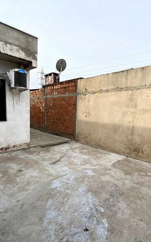 Casa à venda com 120m², 4 quartos e 4 vagasPátio