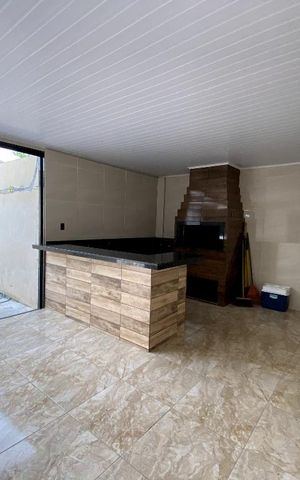 Casa à venda com 120m², 4 quartos e 4 vagasSalão de Festas