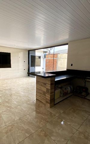Casa à venda com 120m², 4 quartos e 4 vagasSalão de Festas