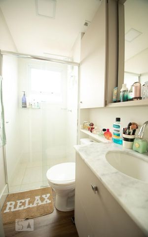 Apartamento para alugar com 56m², 2 quartos e 1 vaga Apartamento para alugar com 56m², 2 quartos e 1 vagaBANHEIRO