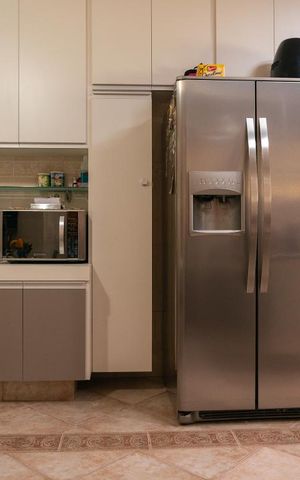 Apartamento à venda com 130m², 3 quartos e 2 vagas Apartamento à venda com 130m², 3 quartos e 2 vagasCozinha