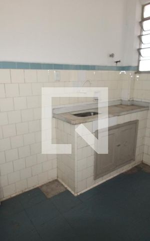 Apartamento para alugar com 100m², 2 quartos e sem vagaCozinha