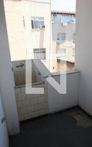 Apartamento para alugar com 100m², 2 quartos e sem vagaÁrea de Serviço