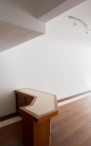 Casa de condomínio para alugar com 490m², 3 quartos e 4 vagasSala