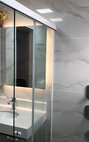 Apartamento à venda com 180m², 3 quartos e 2 vagas Apartamento à venda com 180m², 3 quartos e 2 vagasBanheiro