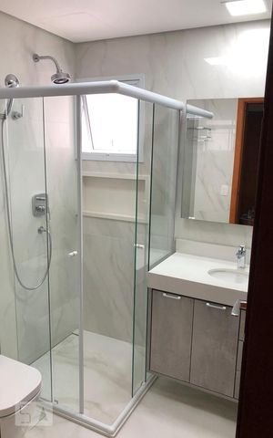 Apartamento à venda com 180m², 3 quartos e 2 vagas Apartamento à venda com 180m², 3 quartos e 2 vagasBanheiro