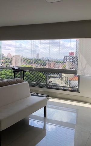 Apartamento à venda com 180m², 3 quartos e 2 vagas Apartamento à venda com 180m², 3 quartos e 2 vagasSala