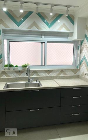 Apartamento à venda com 180m², 3 quartos e 2 vagas Apartamento à venda com 180m², 3 quartos e 2 vagasLavanderia