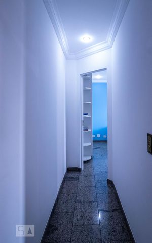 Apartamento para alugar com 62m², 2 quartos e 1 vaga Apartamento para alugar com 62m², 2 quartos e 1 vagaCorredor