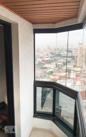 Apartamento à venda com 122m², 2 quartos e 3 vagas Apartamento à venda com 122m², 2 quartos e 3 vagasVaranda do Quarto 2