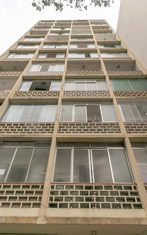 Apartamento à venda com 42m², 1 quarto e sem vagaFachada