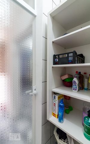 Casa à venda com 385m², 4 quartos e 2 vagasÁrea de serviço