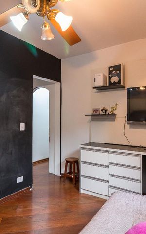 Casa à venda com 385m², 4 quartos e 2 vagasQuarto 4 suíte