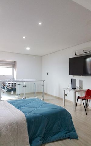 Casa à venda com 385m², 4 quartos e 2 vagasQuarto 3 suíte