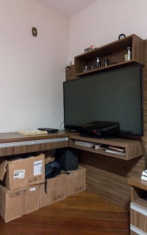 Casa à venda com 385m², 4 quartos e 2 vagasQuarto 1 suíte - painel para TV